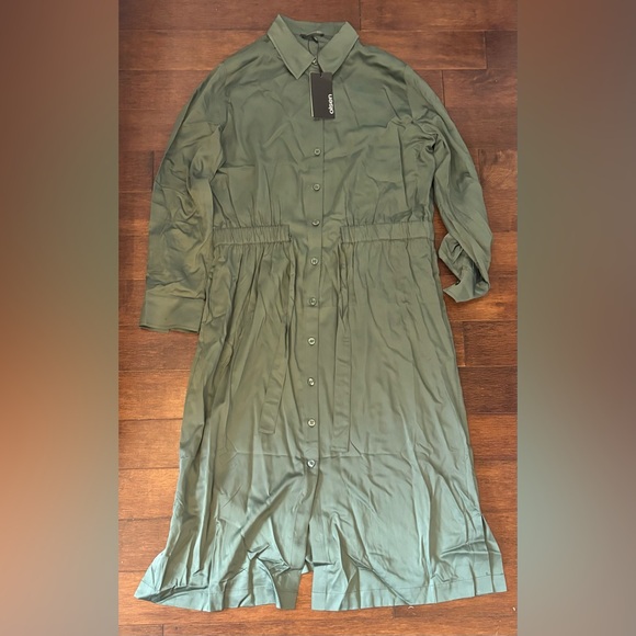 Midi Green dress - Picture 1 of 6